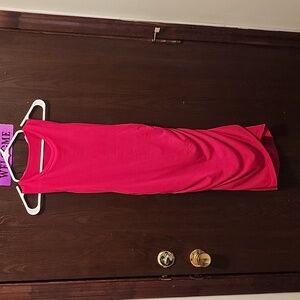 Red fitted small runched knee length dress